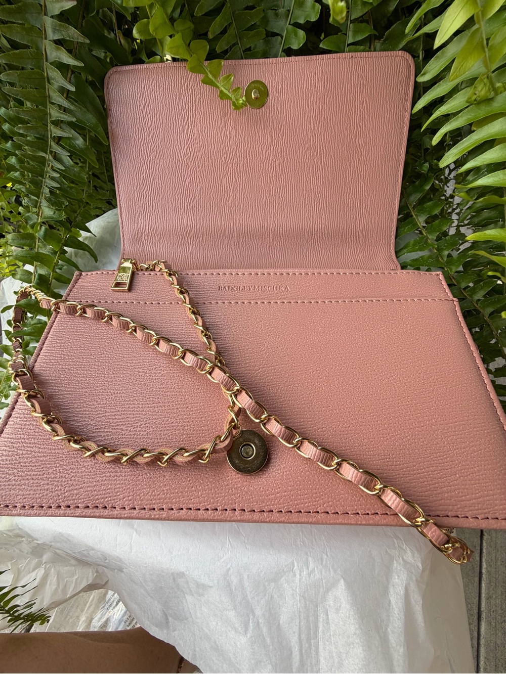 Badgley Mischka NWT Rose Pink Vegan Leather crossbody/shoulder bag